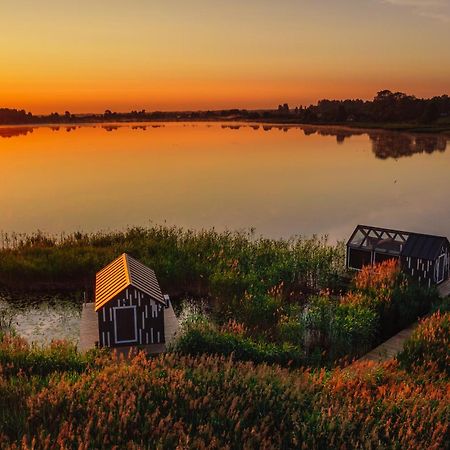 Million Star Hotel Latgale Nastrova Kültér fotó