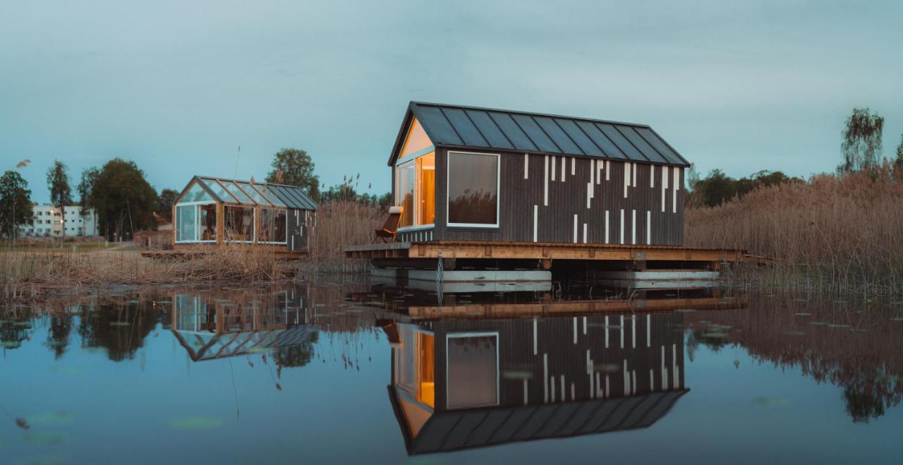 Million Star Hotel Latgale Nastrova Kültér fotó